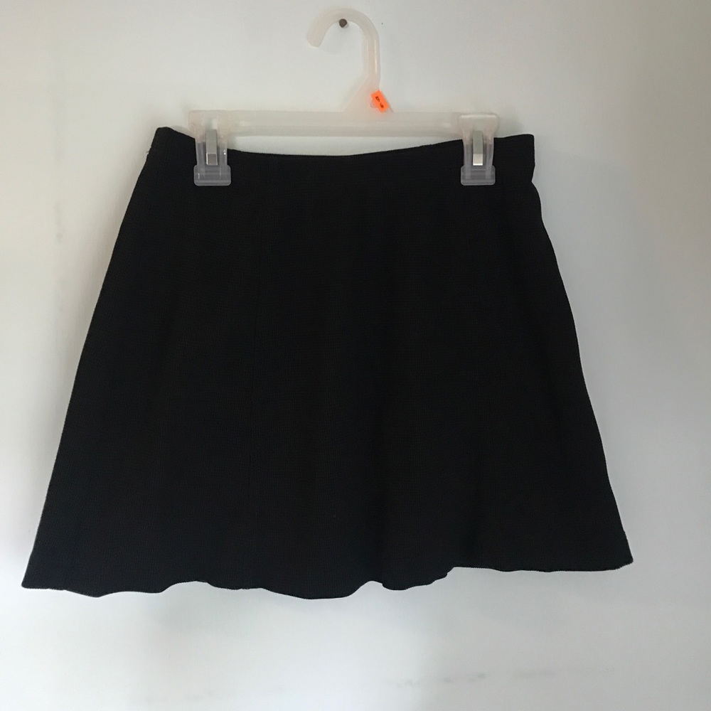 Tail Black mini skirt
